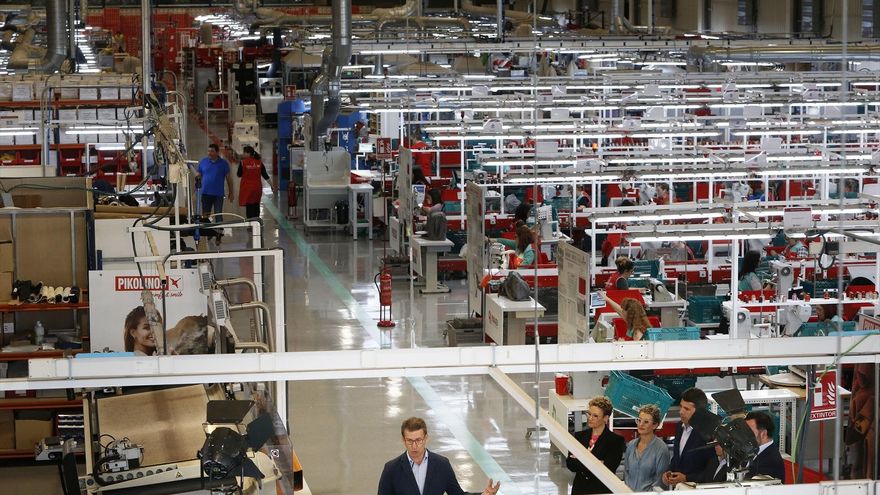 Los costes de la industria cayeron en marzo por primera vez desde julio de 2020