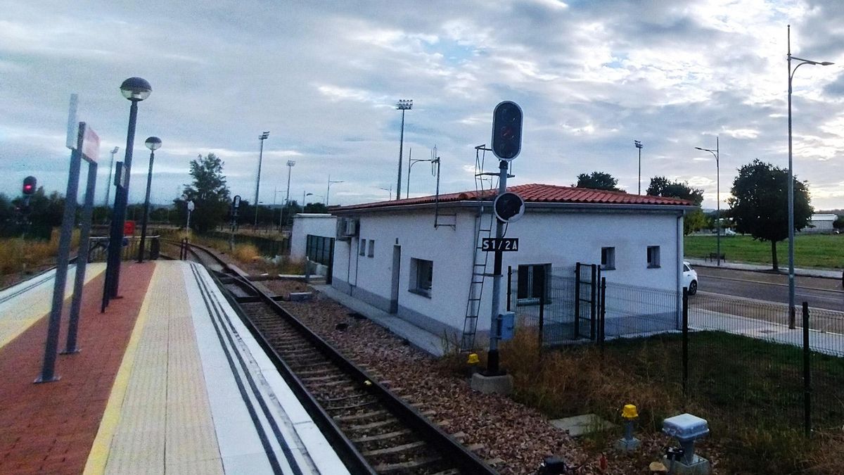 Adif adjudica los trabajos para probar en la Feve el futuro sistema de señalización ferroviaria europeo