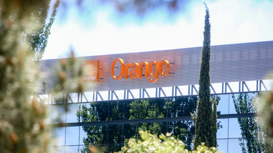 Orange y MásMóvil acuerdan una fusión de 18.600 millones de euros para unir sus operaciones en España