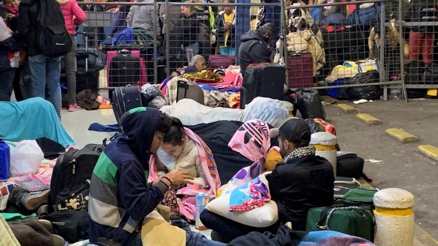 Migrantes venezolanos sufren exclusión y discriminación en Perú y Ecuador