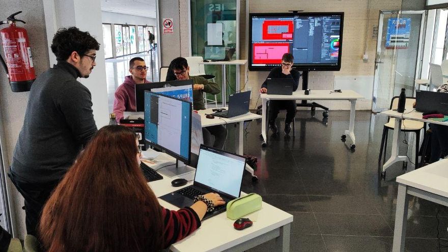 RiojaJAM o el reto de desarrollar un videojuego en 48 horas en un instituto de Logroño