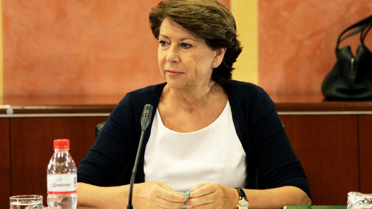 Magdalena Álvarez pide a la Audiencia anular el auto de imputación pues los delitos habrían "prescrito"