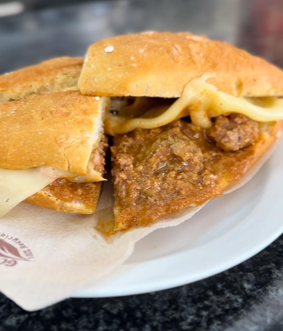 Bocata de Albóndigas.