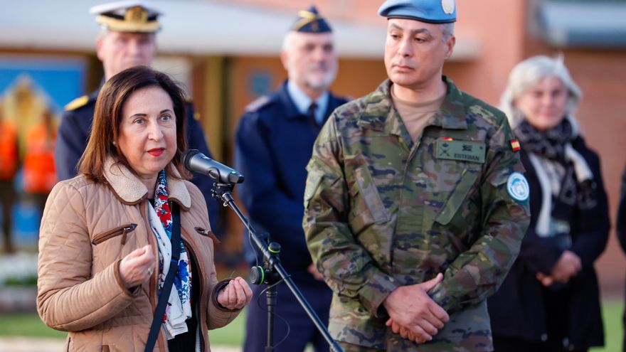 Robles destaca el trabajo por la paz del contingente español que parte hacia el Líbano