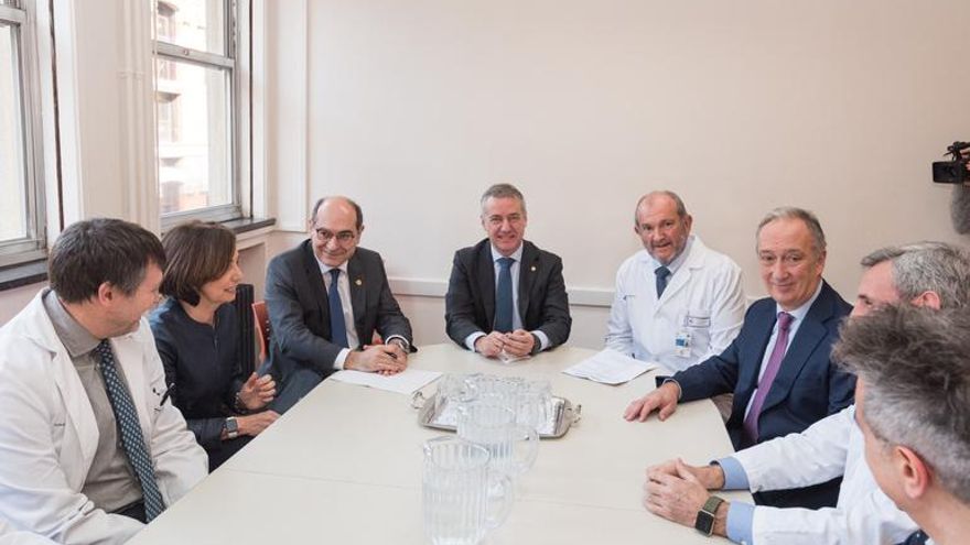 El Gobierno vasco analizará dos años después el salto de Juan Diego de Osakidetza a una filial de Petronor