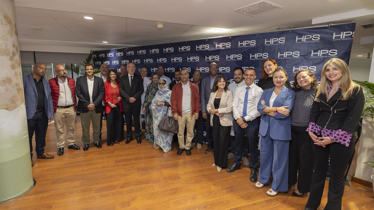 Directivos de HPS y la delegación de Mauritania.