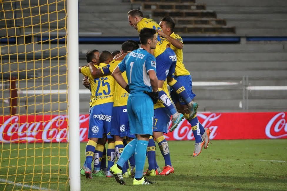 Partido entre la UD Las Palmas y el Sevilla. (ALEJANDRO RAMOS)