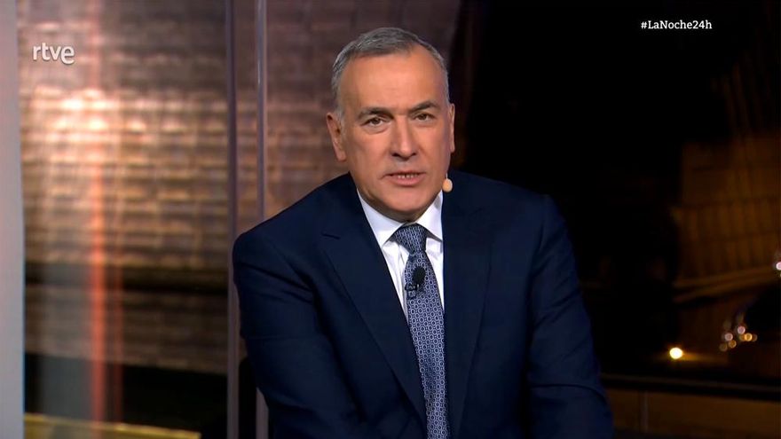 RTVE emite un especial con Xabier Fortes sobre fosas del franquismo con el estreno del documental 'A flor de tierra'