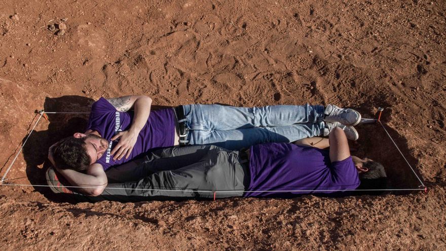 Reconstrucción de una de las fosas de La Riba de Escalote.