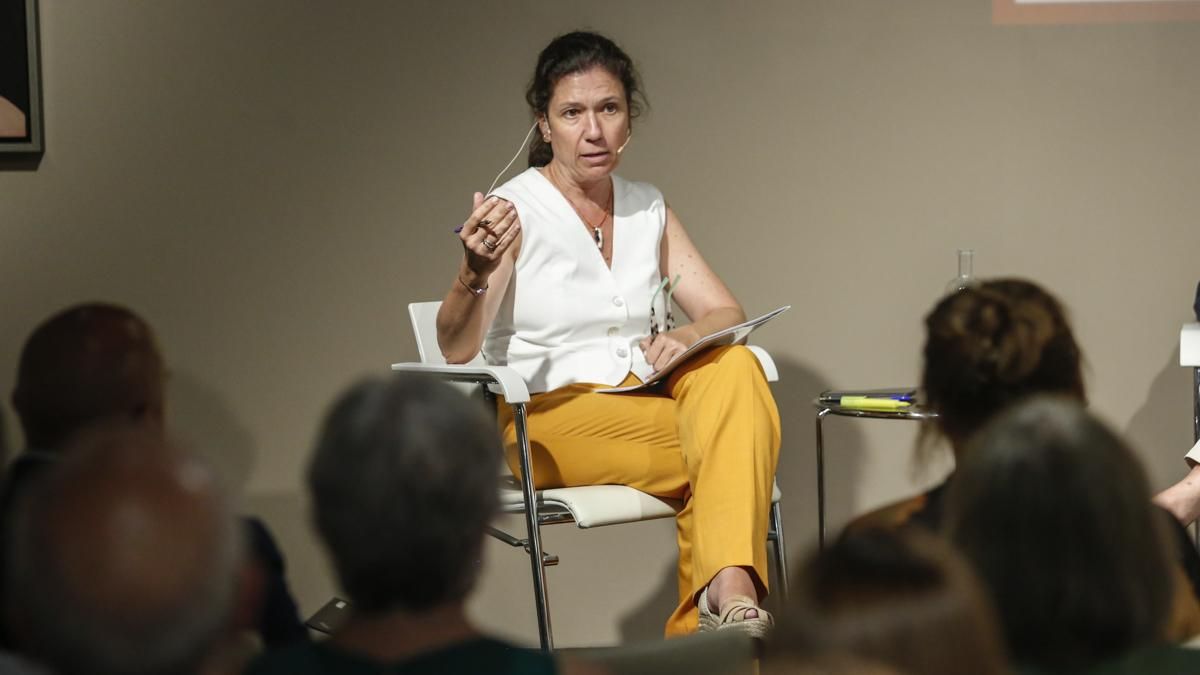 Mesa redonda 'Una mirada al resultado de las elecciones andaluzas del 17M' en la Fundación Cajasol