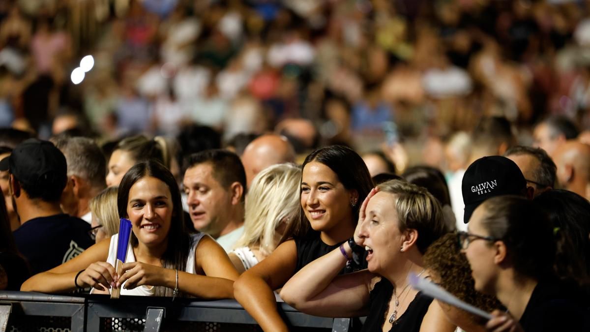El concierto de Galván Real en la plaza de toros de Córdoba, en imágenes