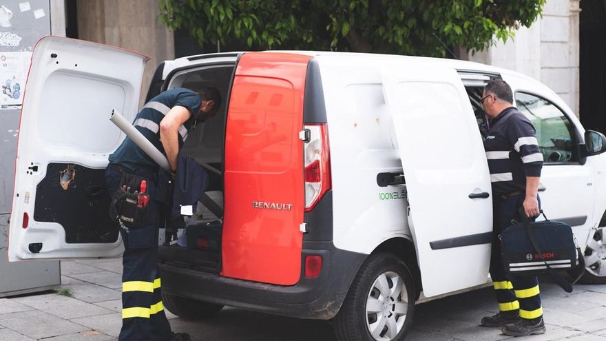 Los ayuntamientos extremeños podrán contratar a 3.000 desempleados con 49 millones de la Junta y diputaciones