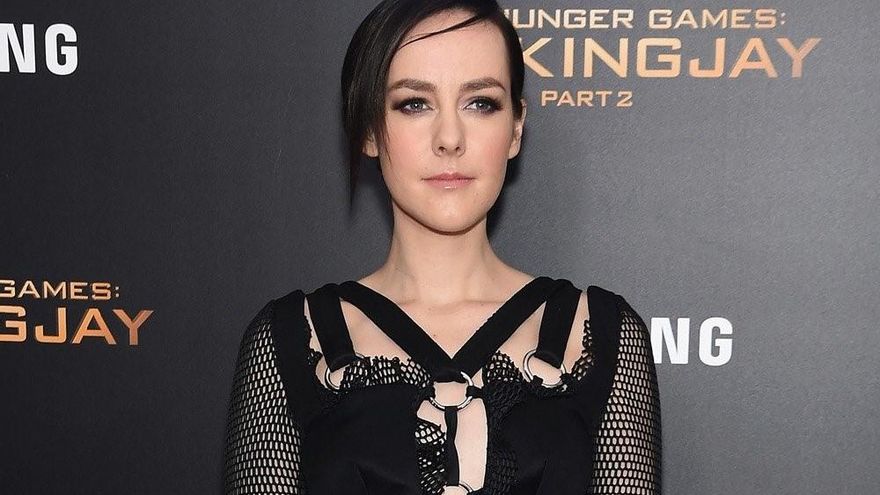 La actriz de "Los juegos del hambre" Jena Malone contó que fue violada durante su rodaje