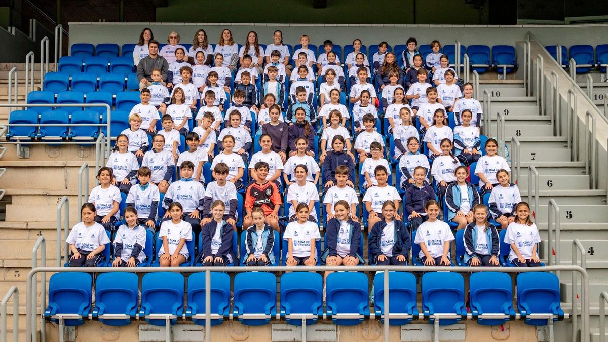 El Colegio Internacional Casa Azul, de La Orotava, protagoniza la 33.ª jornada del proyecto ‘CD Tenerife: Seña de Identidad’