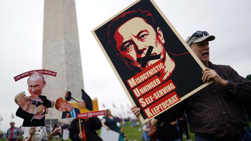 Los creadores de ChatGPT demandan a Elon Musk por "acoso"