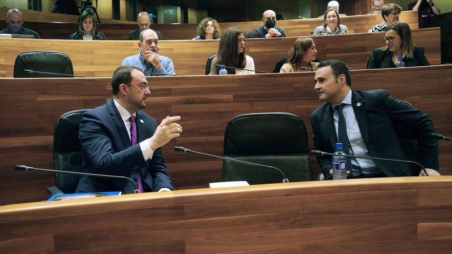 El PP ve "insostenible" el presupuesto de Barbón que según Vox "acribilla a impuestos" pero que sigue su trámite