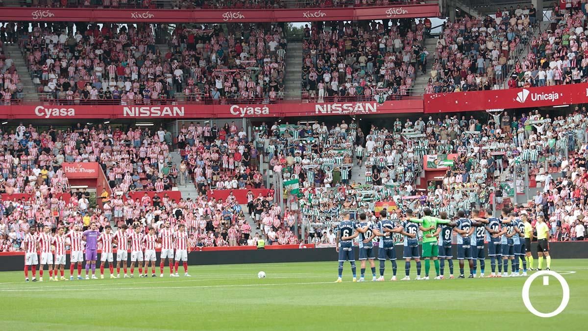 Las imágenes del Sporting de Gijón - Córdoba CF