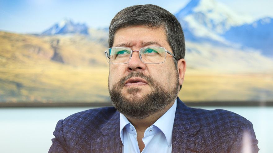 Doria Medina ve posible estrechar relaciones con Milei y Lula si llega a ser presidente