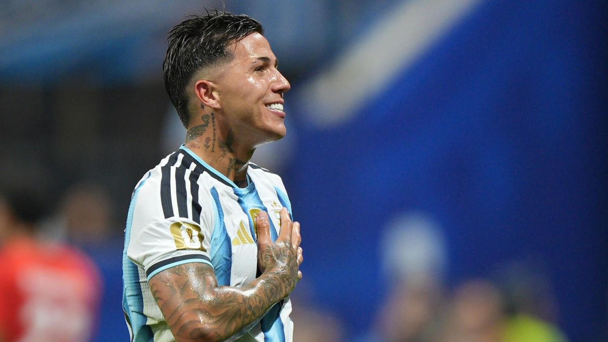 Enzo Fernández marcó el gol del triunfo ante Egipto en un partido épico.