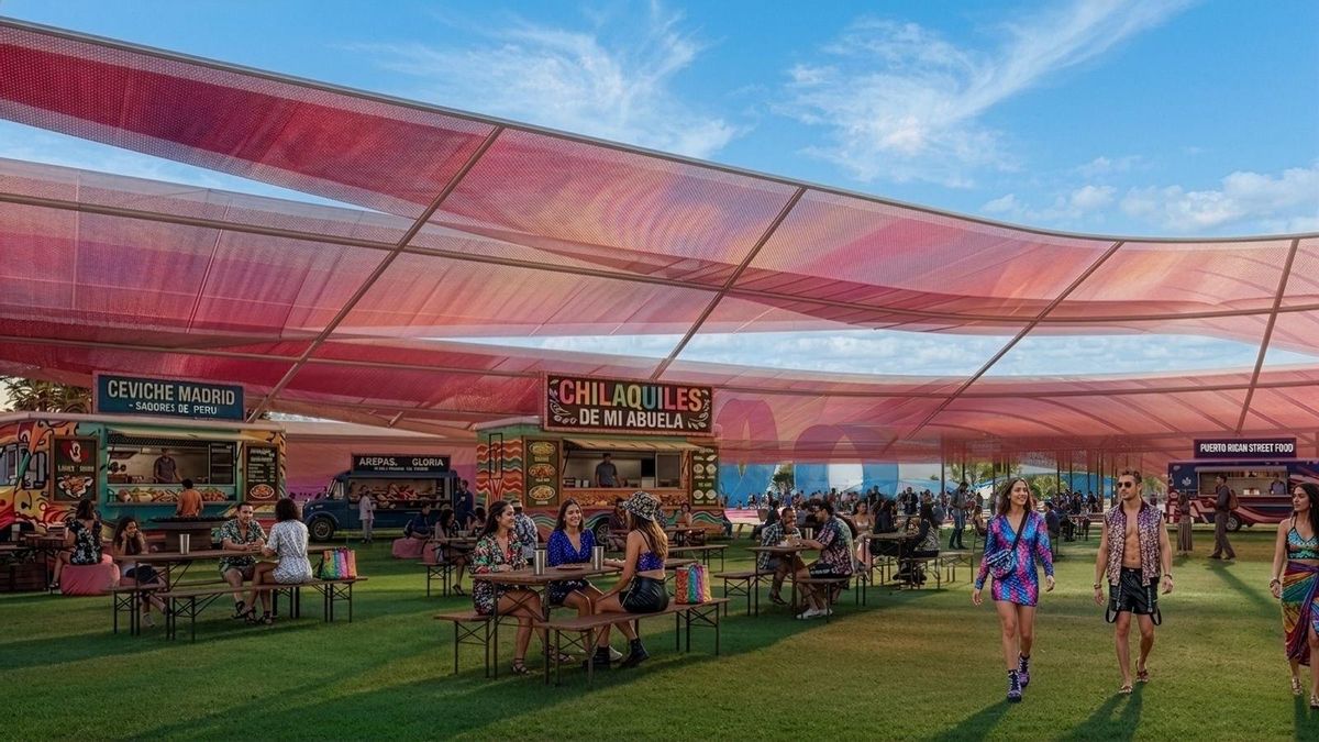 Puestos de gastronomía en el Parque Macondo, junto al Estadio Shakira.