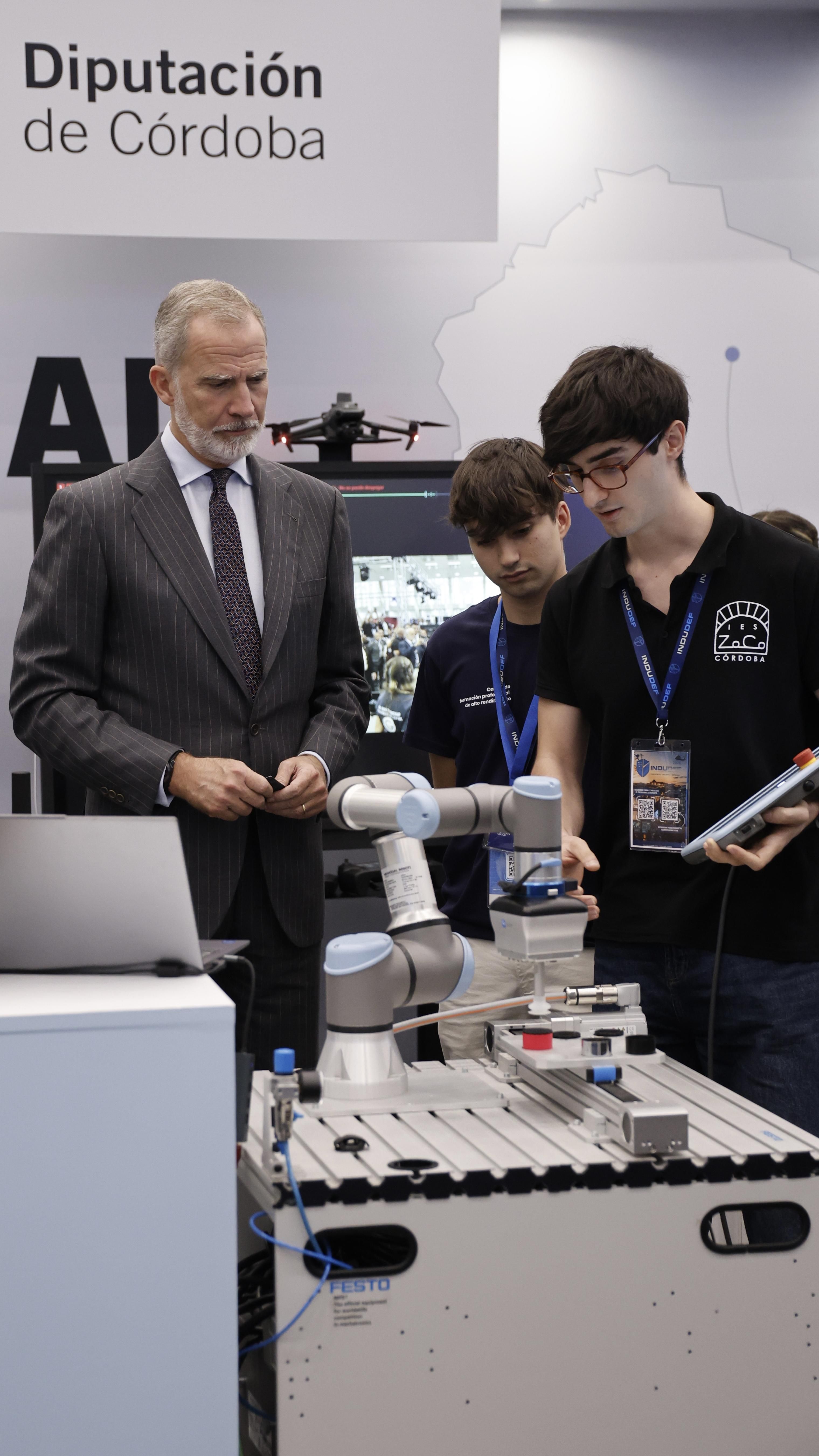 El Rey Felipe VI asiste a la jornada de clausura del Foro Indudef