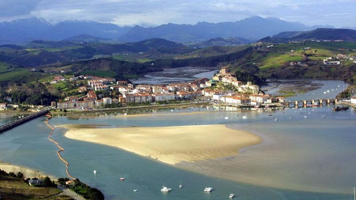 Archivo - Puerto San Vicente de la Barquera