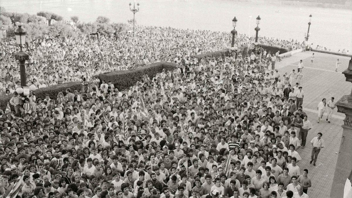 Recibimiento en los jardines de Alderdi Eder y en el Ayuntamiento