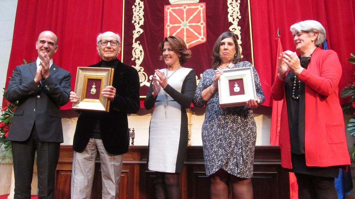 Los hijos de Huarte y Urmeneta agradecen la Medalla y ensalzan el "esfuerzo" de sus padres en industrializar Navarra