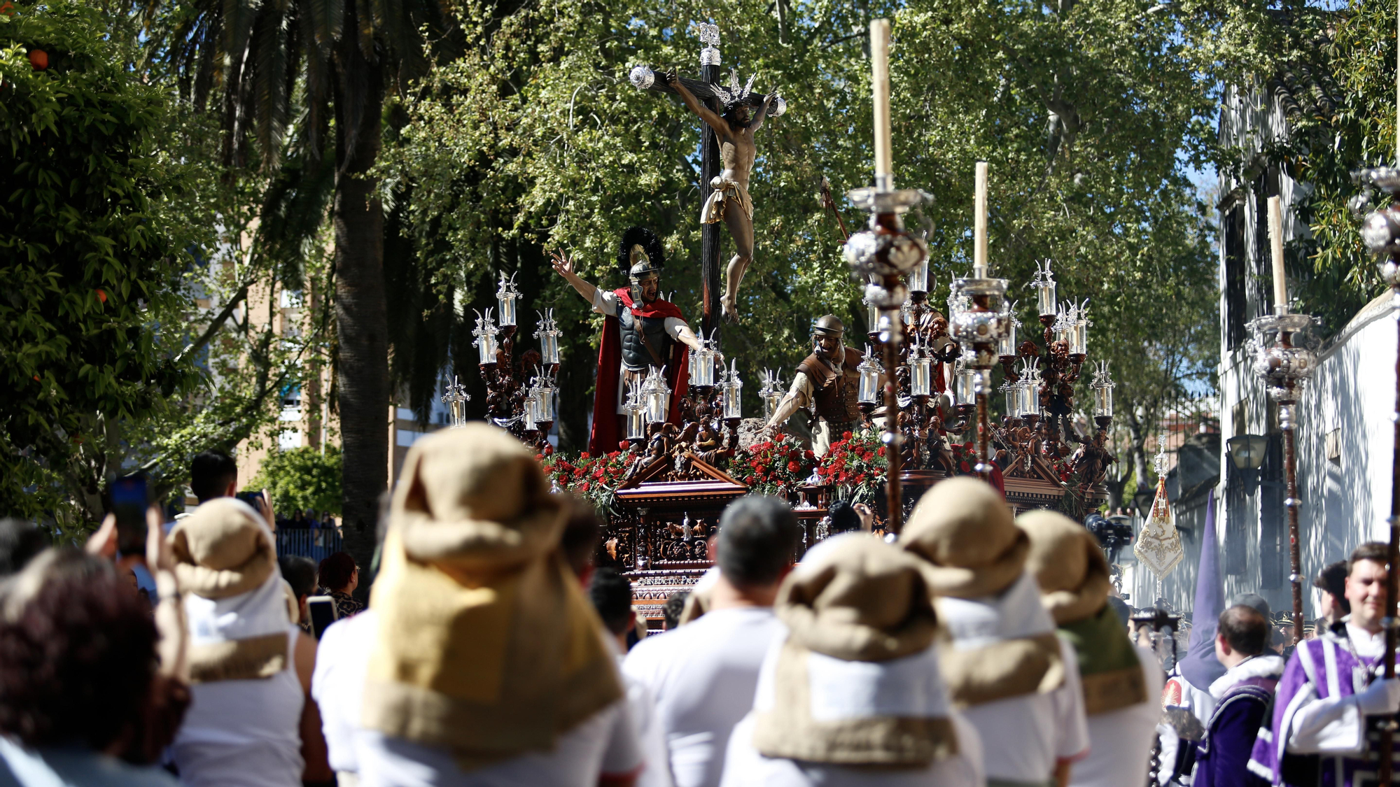 Salida procesional de la Hermandad de la Agonía, en imágenes