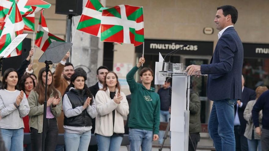 El 'match' de Tinder que no se ducha, yogures "pa' cagar" y una vaca: el PNV se pasa a las metáforas contra EH Bildu