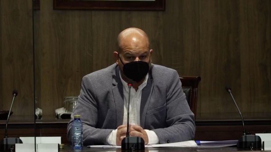 El PP consuma la moción de censura contra la alcaldesa de Compromís en Teulada con dos tránsfugas socialistas