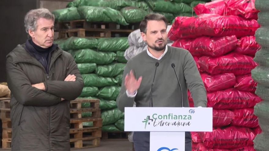 Feijóo lowers the electoral ambition of the PP Extremadura and assumes the dependence it will have on Vox