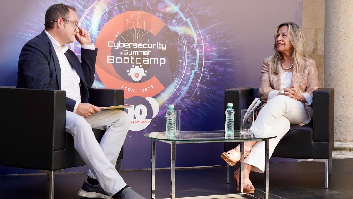 “La UE empieza a ser consciente de su papel en el mundo, pero tiene que definir qué papel quiere”, afirma Trinidad Jiménez