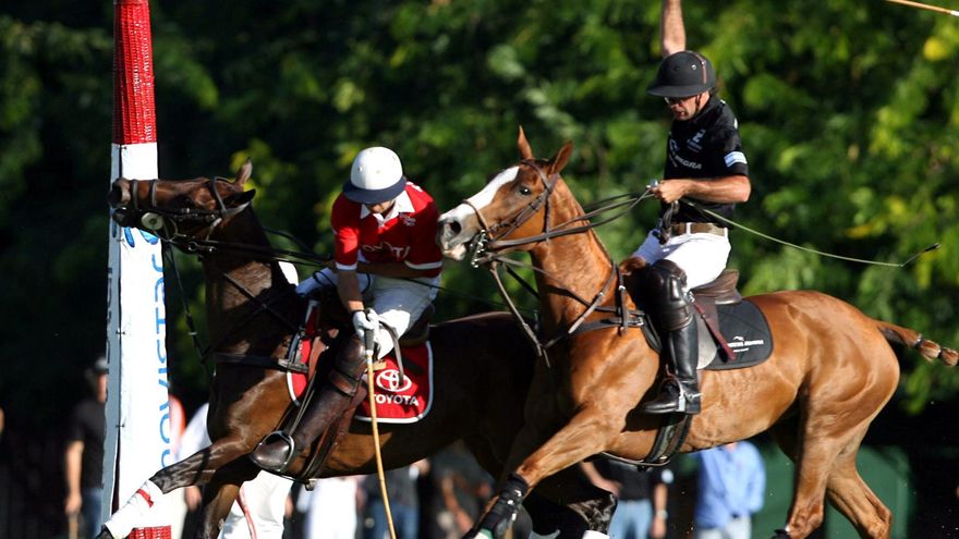 El PP legalitzarà els camps de polo irregulars de Balears per acontentar Vox