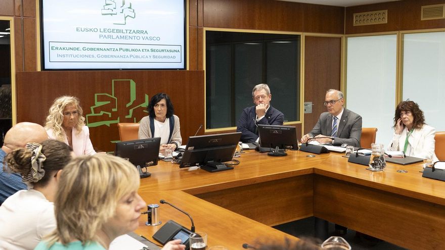 El consejero de Seguridad recurre a ETA y la "extrema izquierda" para explicar las cargas de la Ertzaintza contra la Flotilla
