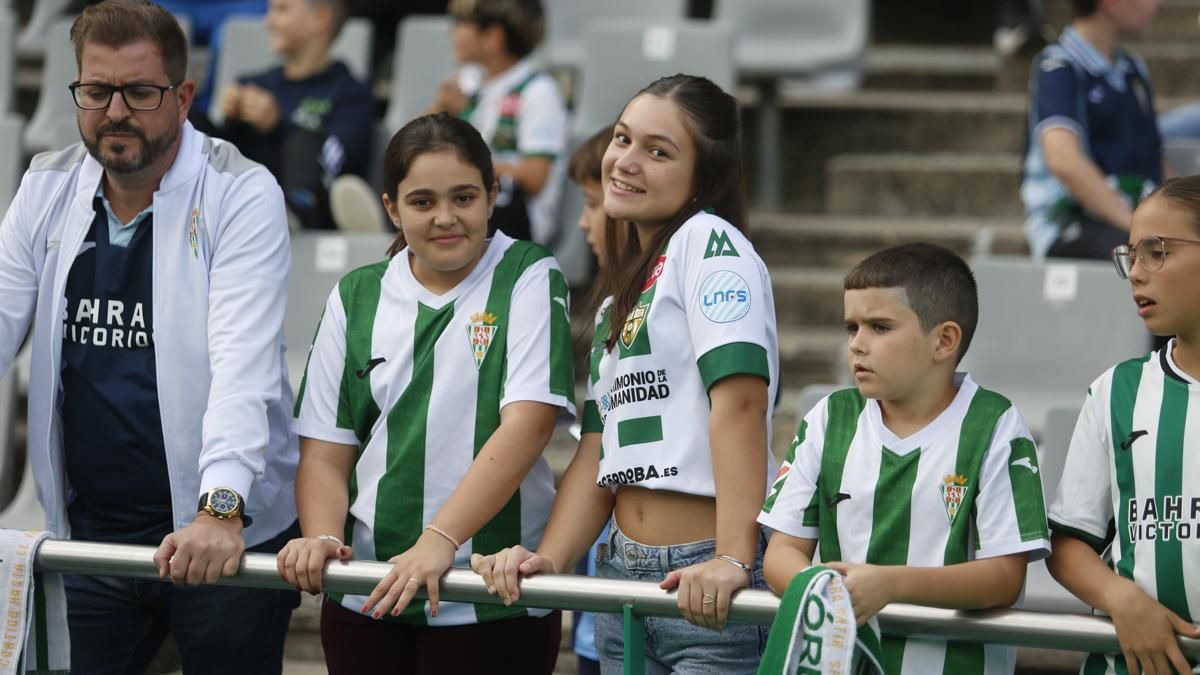 Grada Blanquiverde del Córdoba CF - AD Ceuta