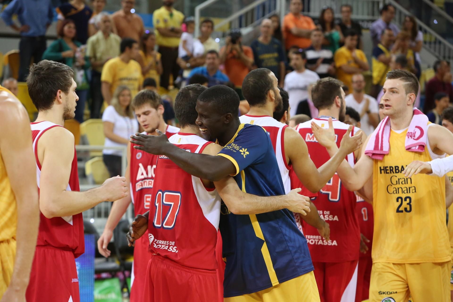 Encuentro entre el Herbalife Gran Canaria y el Manresa (ALEJANDRO RAMOS)