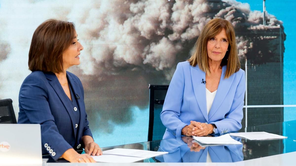 Pepa Bueno y Ana Blanco en el Telediario