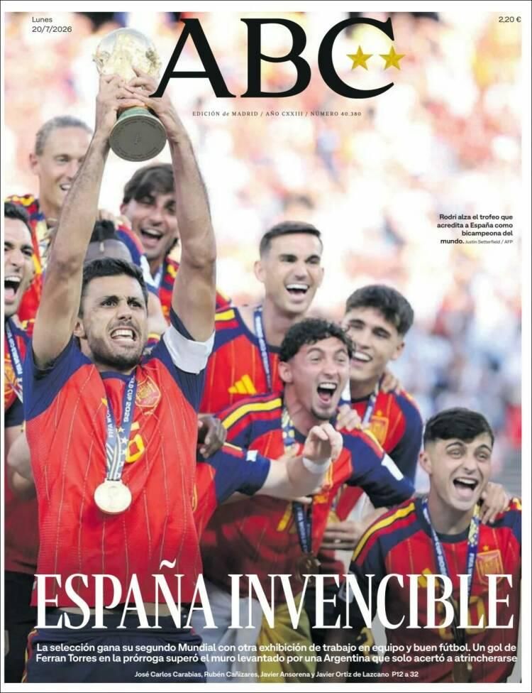 Las lágrimas de Messi y el título de España, en las tapas de los diarios del mundo