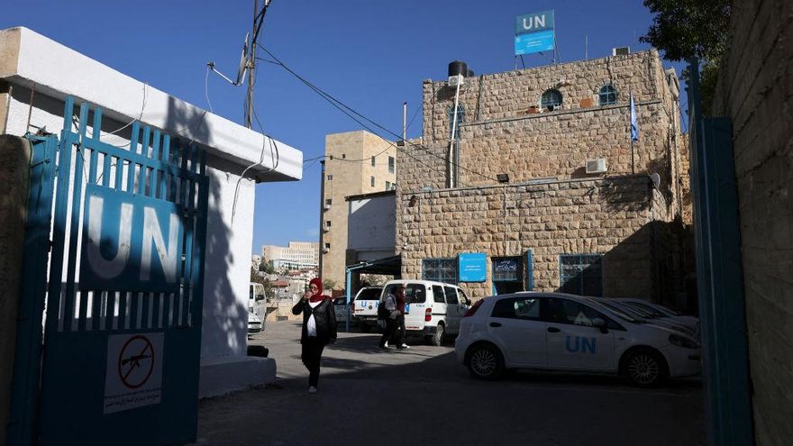 Qué implica la prohibición de la Agencia de la ONU para los Refugiados Palestinos por parte de Israel