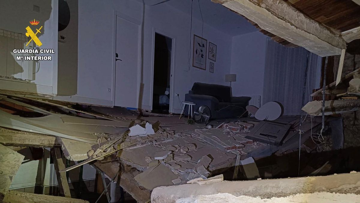 Derrumbe de un bar de madrugada en San Vicente de la Sonsierra (La Rioja)