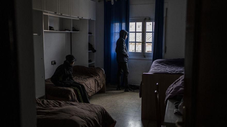 La Fiscalía alerta de la "preocupante" e "injustificada" criminalización de los menores extranjeros no acompañados