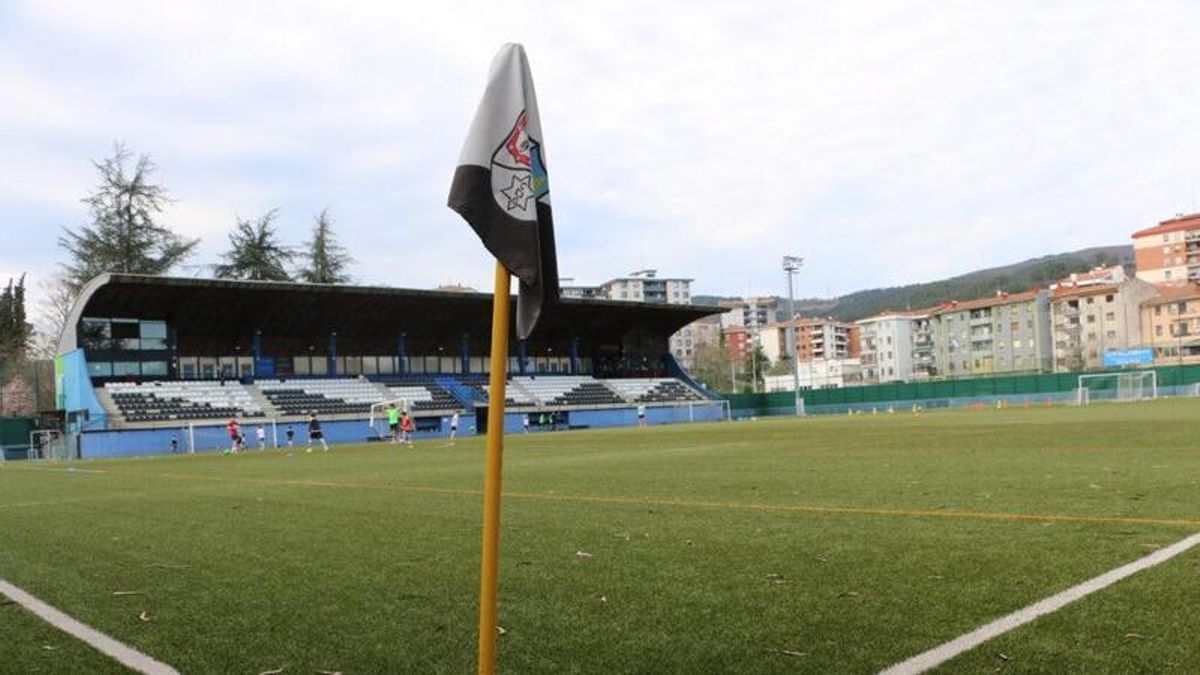 Denuncian una agresión a un jugador de fútbol menor en un partido en Bizkaia