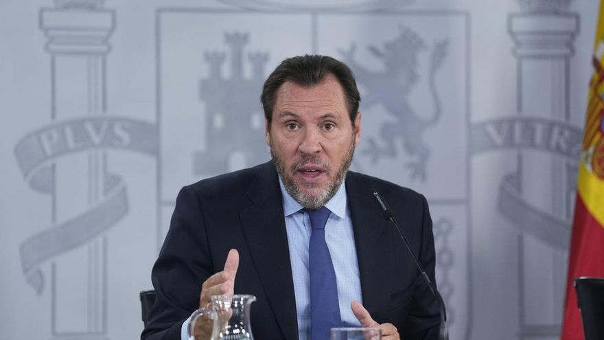 El ministro de Transportes y Movilidad Sostenible, Óscar Puente. EFE/Borja Sanchez-Trillo
