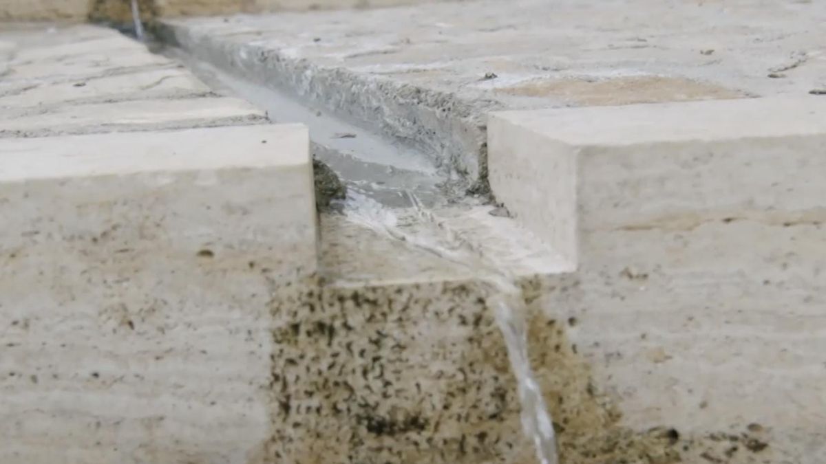 Los vecinos de este pequeño pueblo de Almería llaman a esta calle La Alhambra por su parecido con la joya granadina