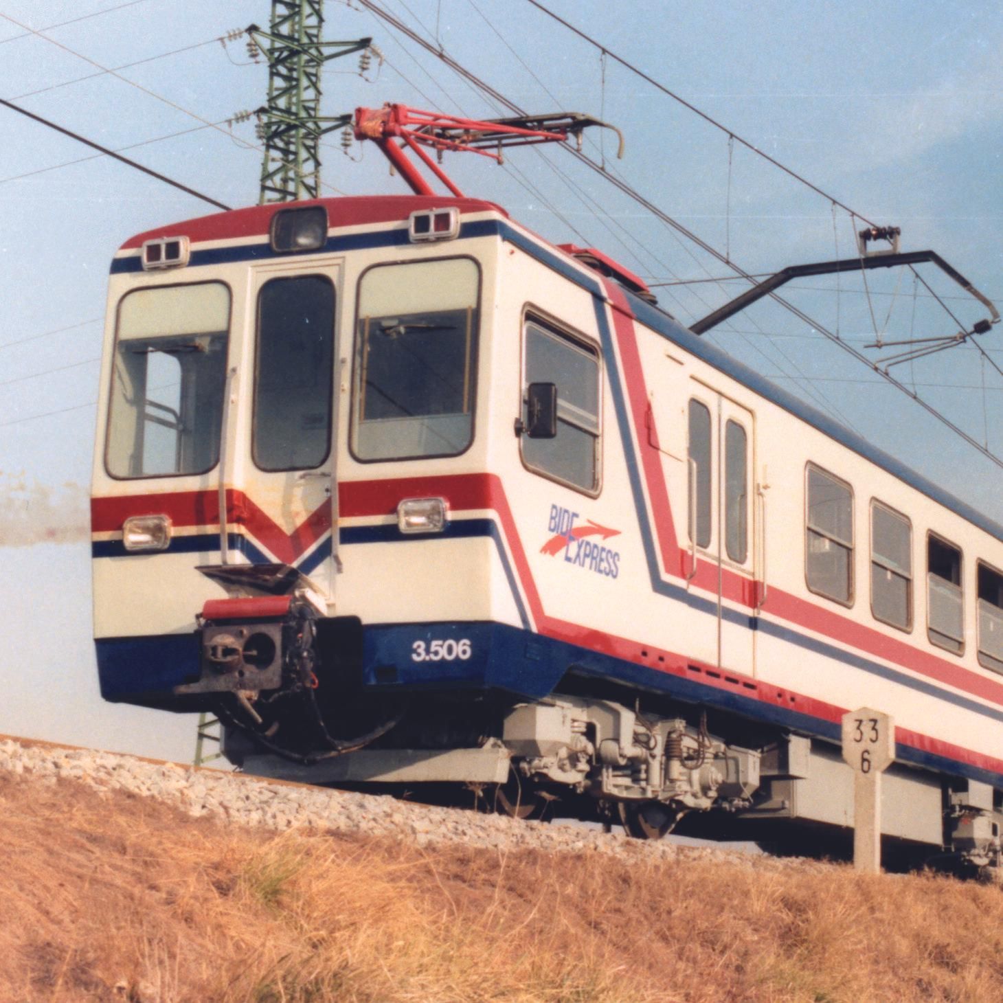 Euskotren: 40 años y 1.200 millones de viajes por las vías vascas