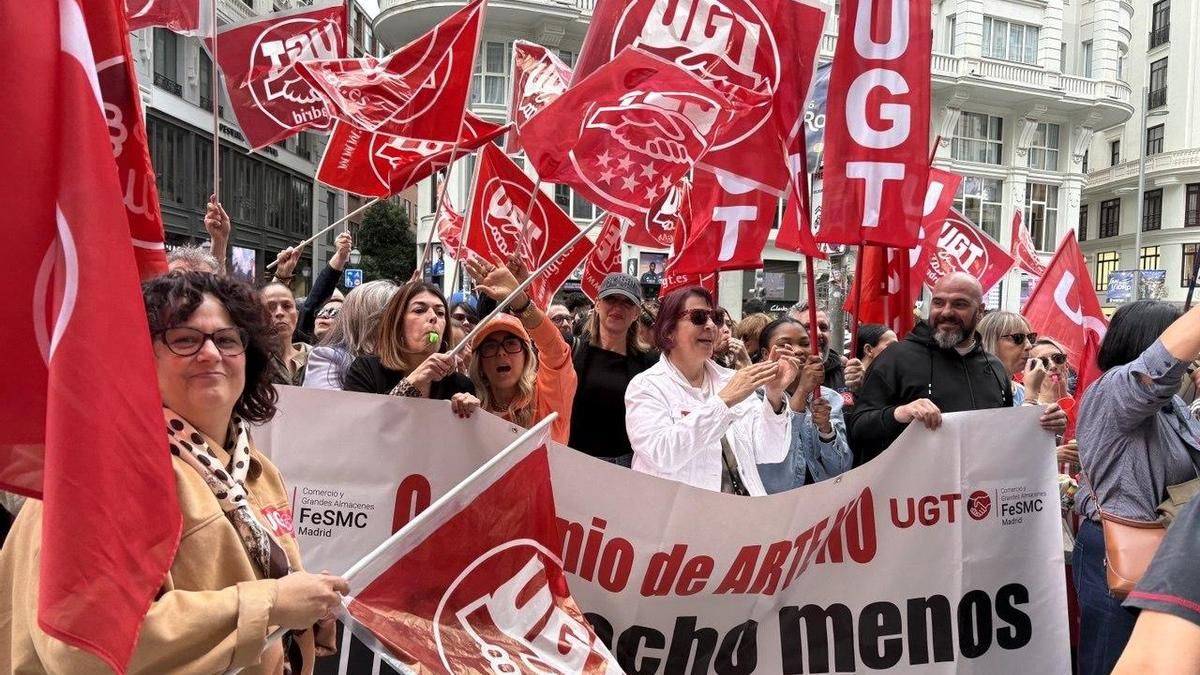 Trabajo suspende la tramitación del convenio de la patronal de Inditex, Mango y Primark y pide cambios en el texto