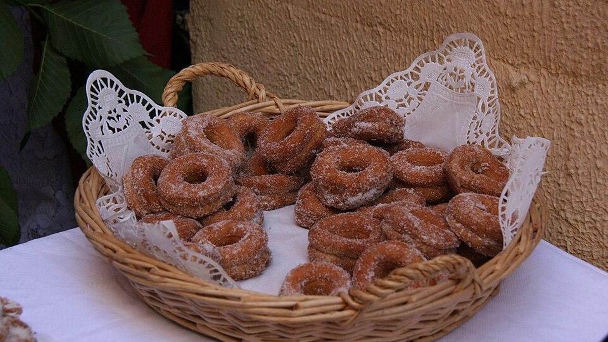 Roscos de Todos los Santos: cómo preparar en casa el dulce tradicional con anís y limón