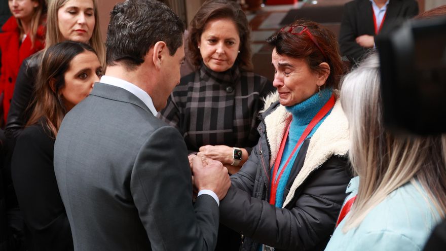 Cuatro meses en espera: el plan andaluz de un teléfono 24 horas para niños en cuidados paliativos se estanca