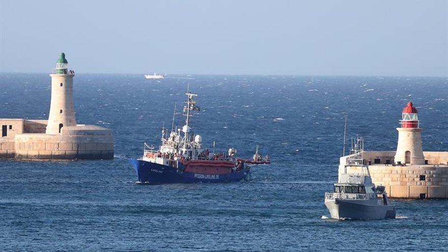 Dos buques de rescate zarpan de Malta para asistir al Sea Watch 3